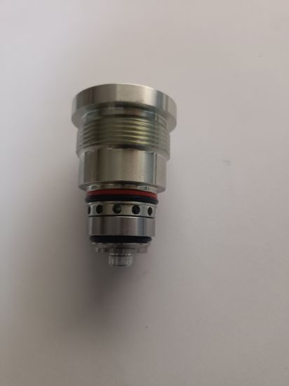 John Deere Ventil AH225671